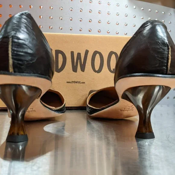 Cydwoq - Pierce - Picture 13 of 14